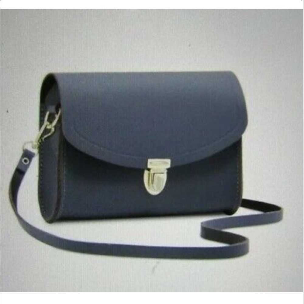 The Cambridge Satchel Company leather purse 🥰💝